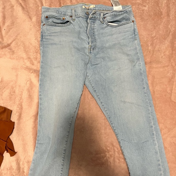 Levi's Denim - Levis Skinny Jeans size 33
